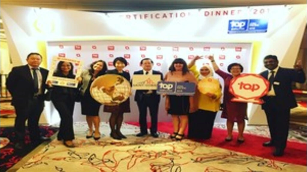 351d378fc7.jpg Weber