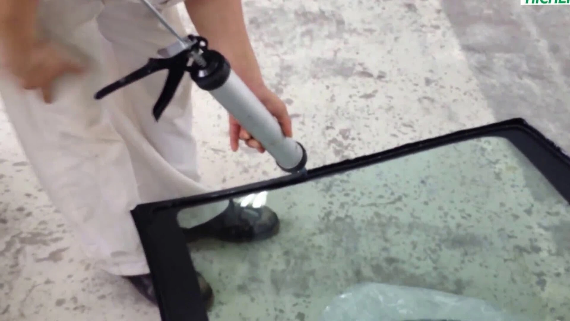 Các loại keo silicon dán kính ô tô tốt nhất