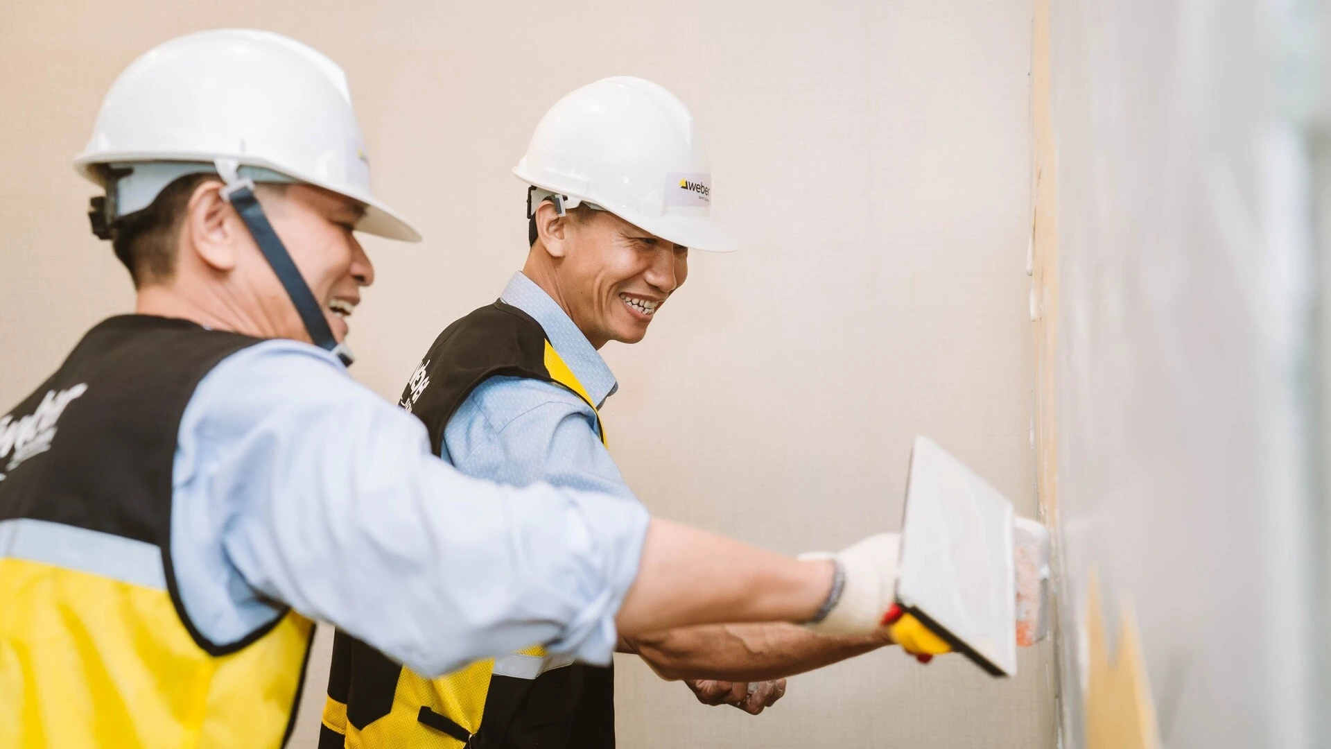 a96750457fa2abfcf2b3.jpg Trải nghiệm keo dán gạch, keo chà ron Weber