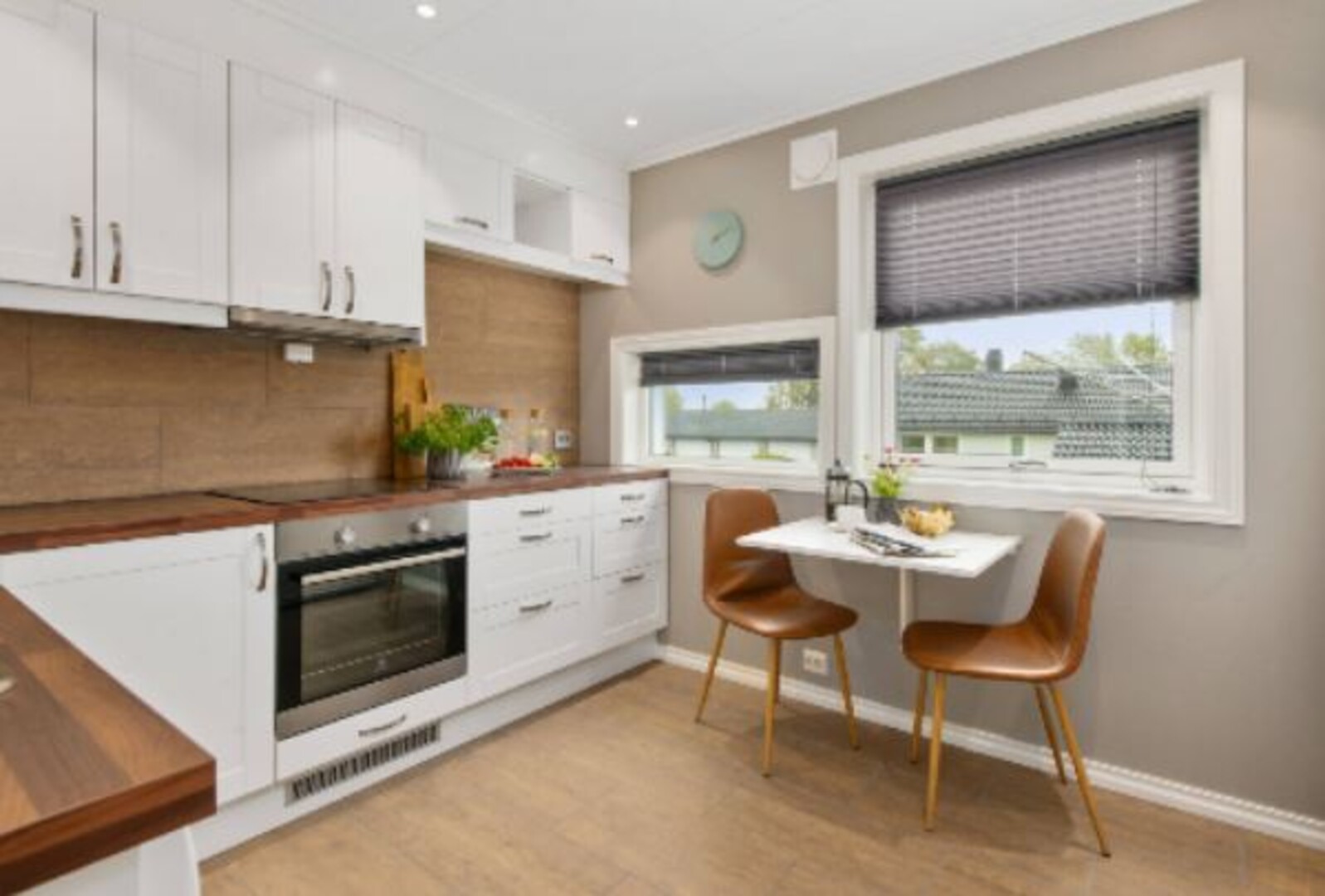 mẫu gạch lát nền đẹp - gạch vân gỗ