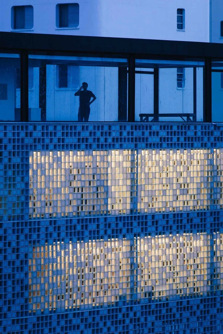 gạch kính lấy sáng