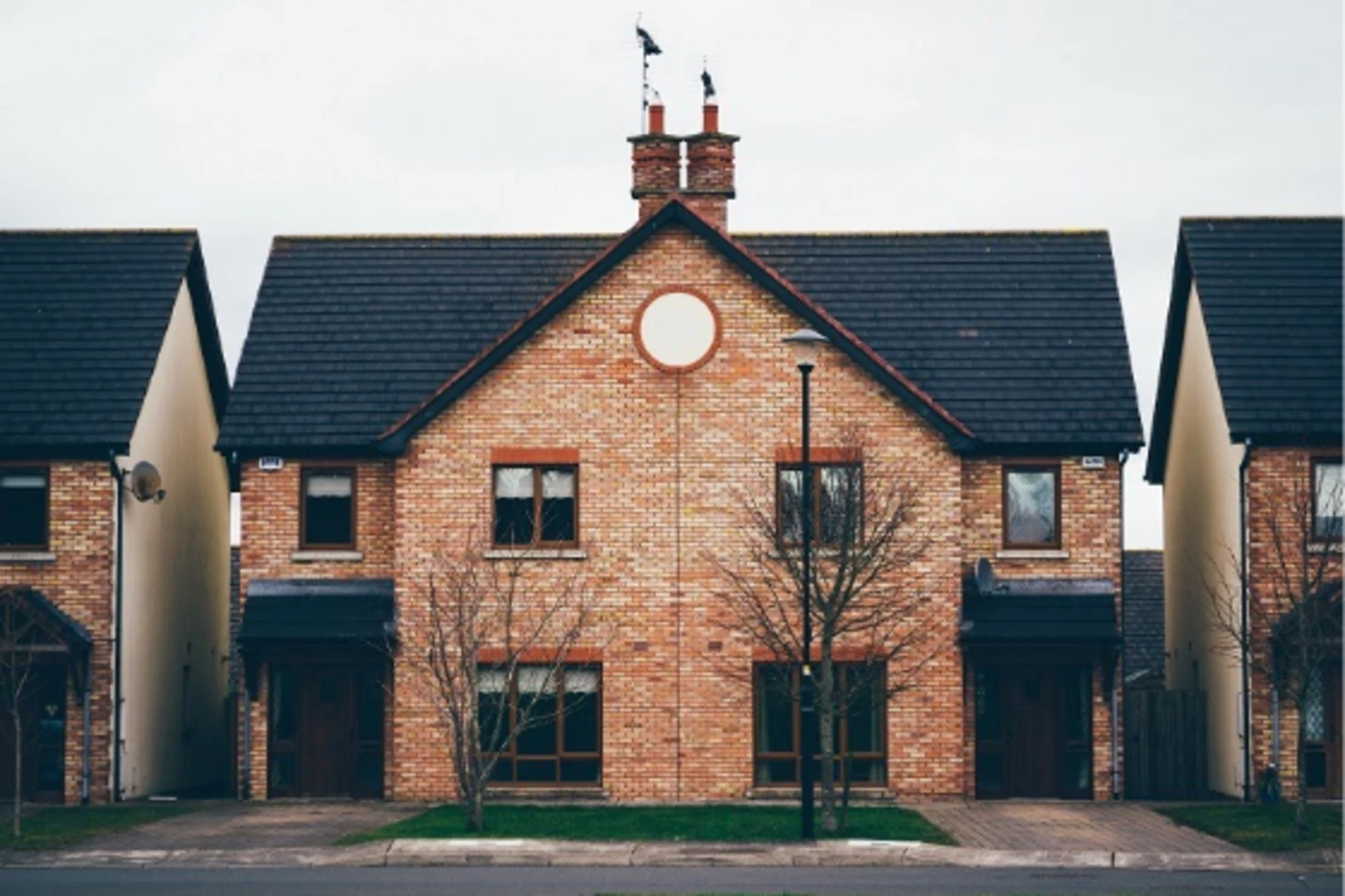 Gạch thẻ ốp tường - Gạch men