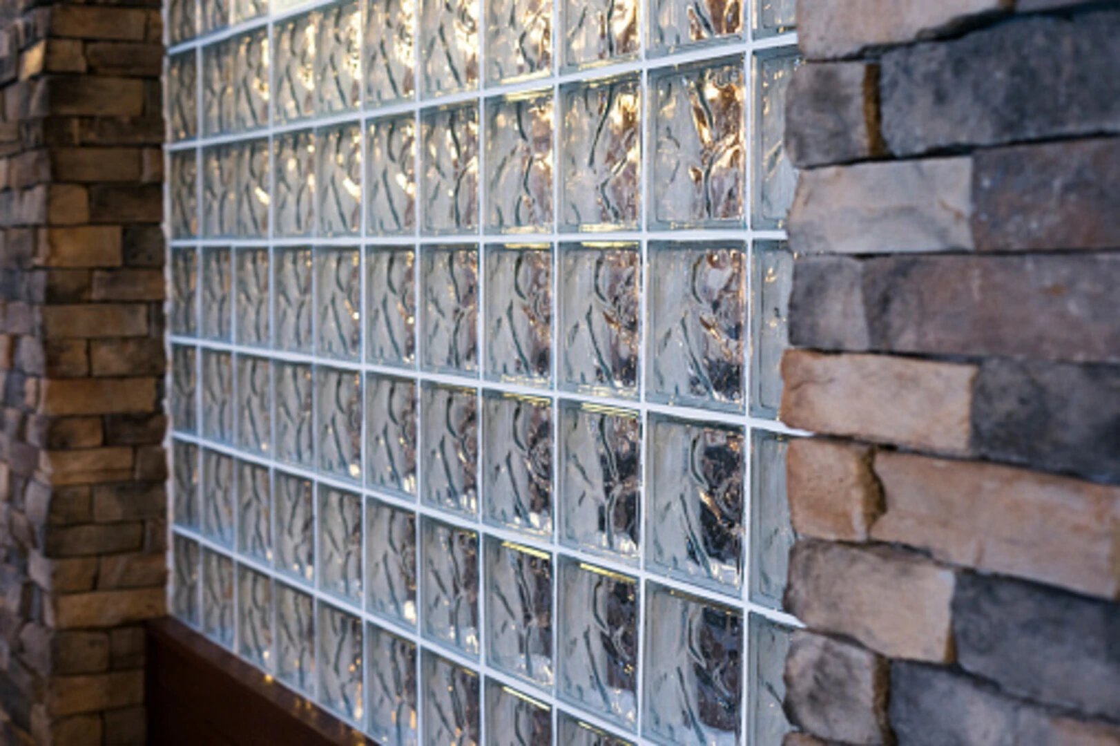 keo chà ron tốt nhất - gạch kính