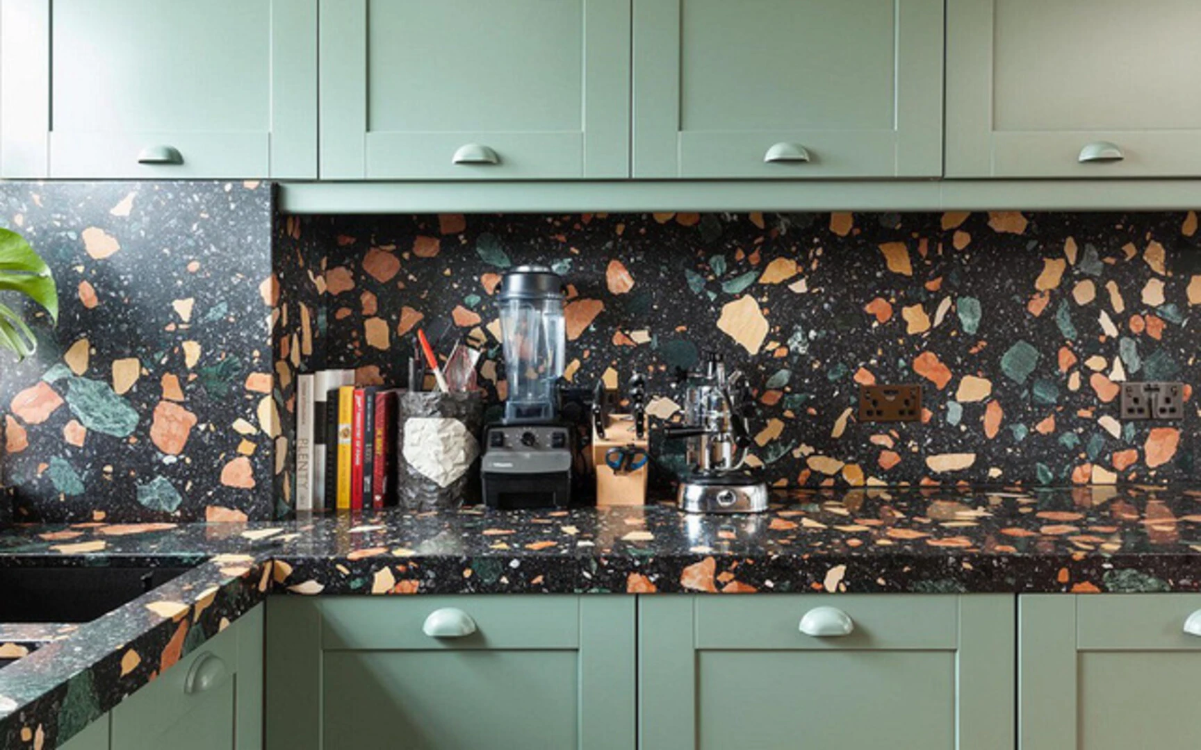 đá granito trang trí nhà bếp