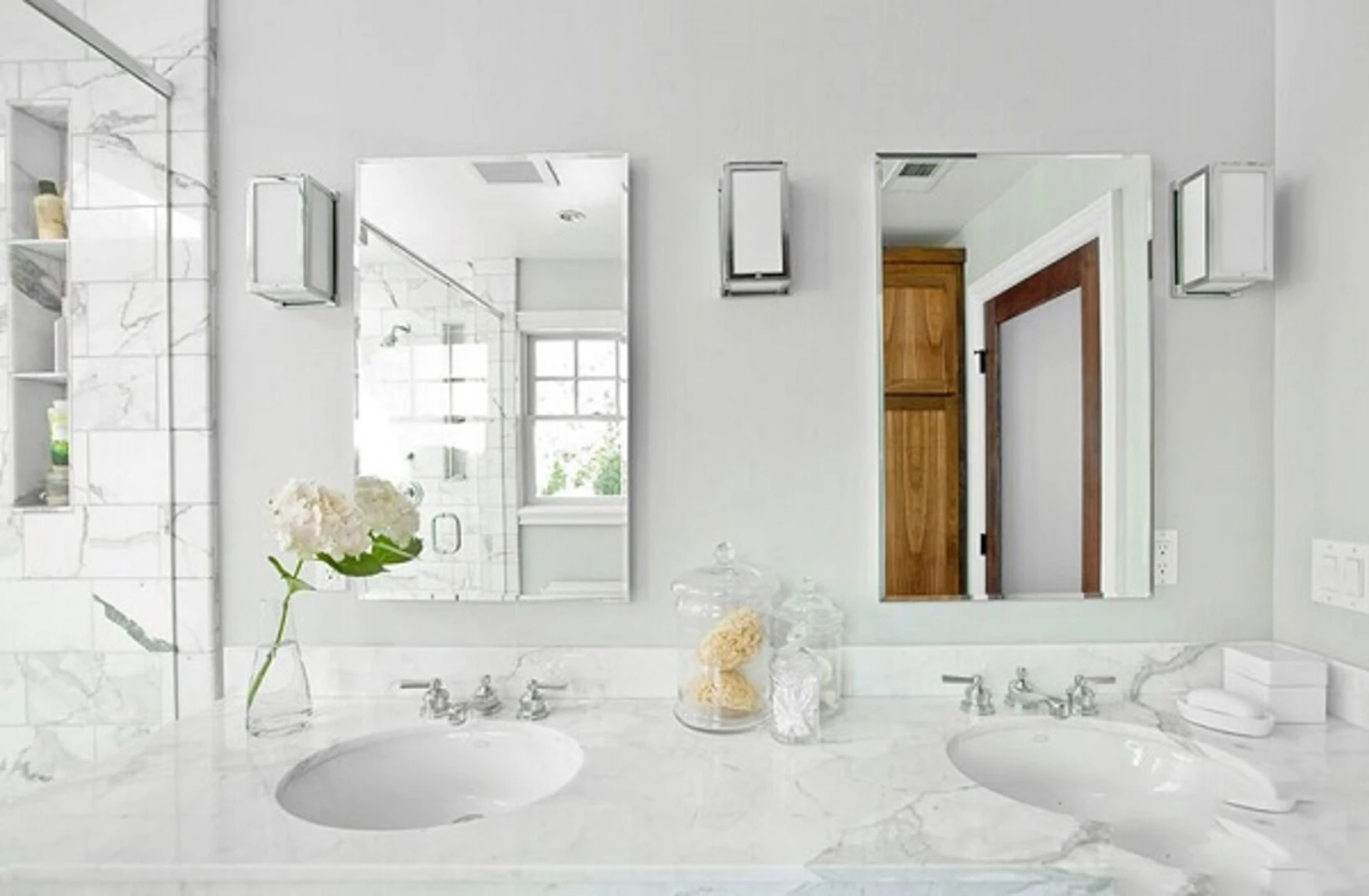 đá ốp lát mặt bàn lavabo