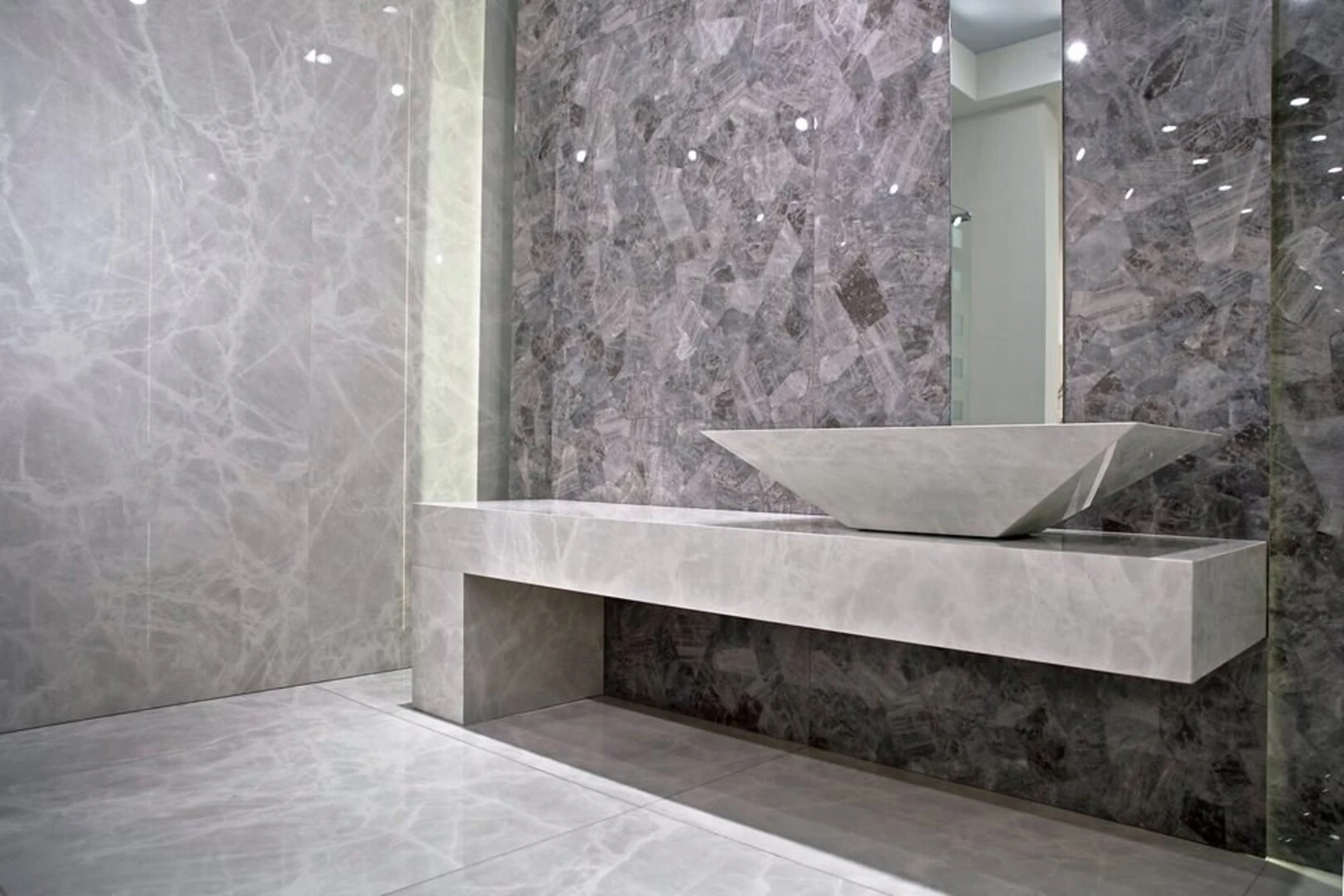 Đá ốp tường nhà tắm, nhà vệ sinh