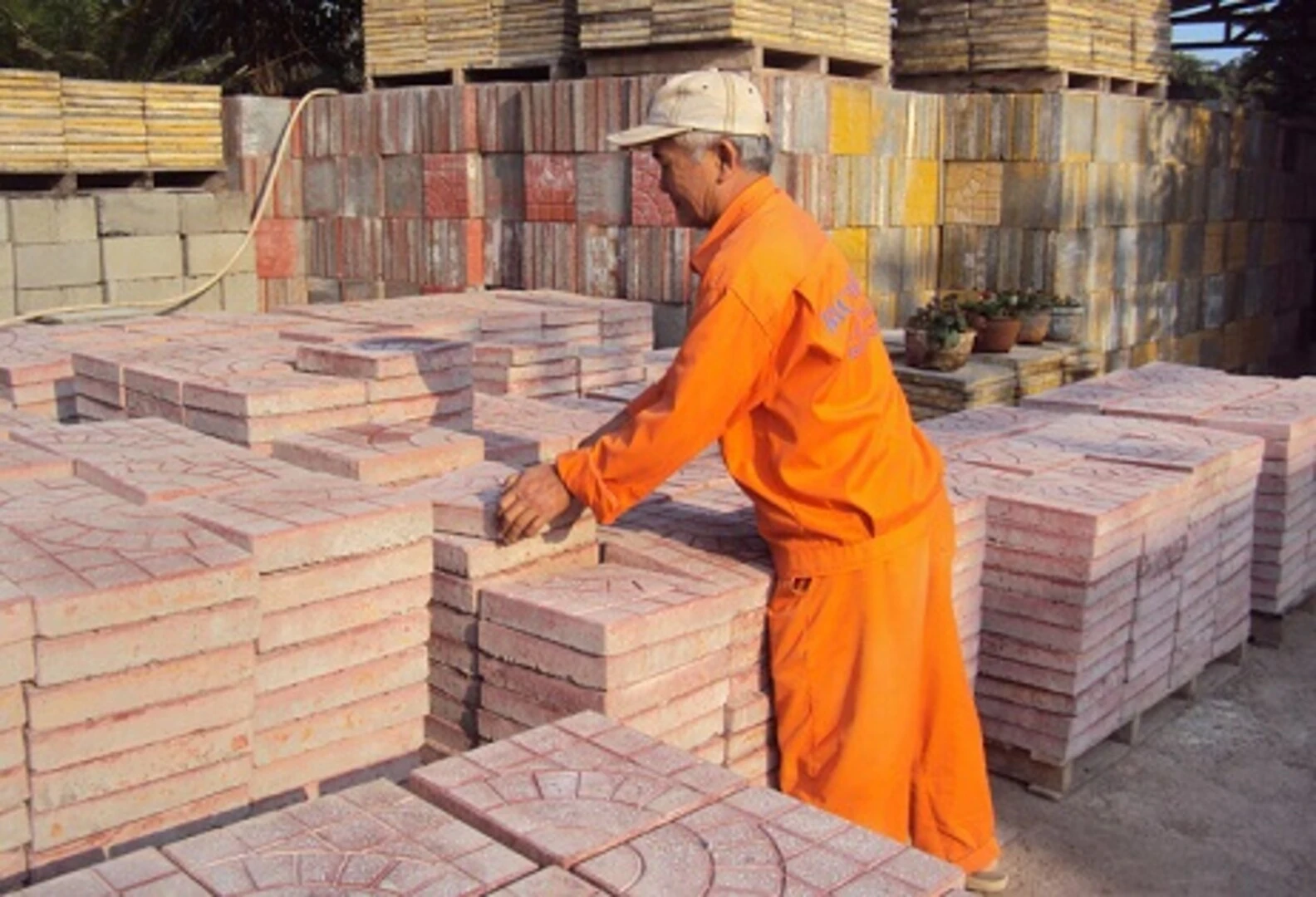 Quy trình sản xuất gạch Terrazzo tiêu chuẩn 