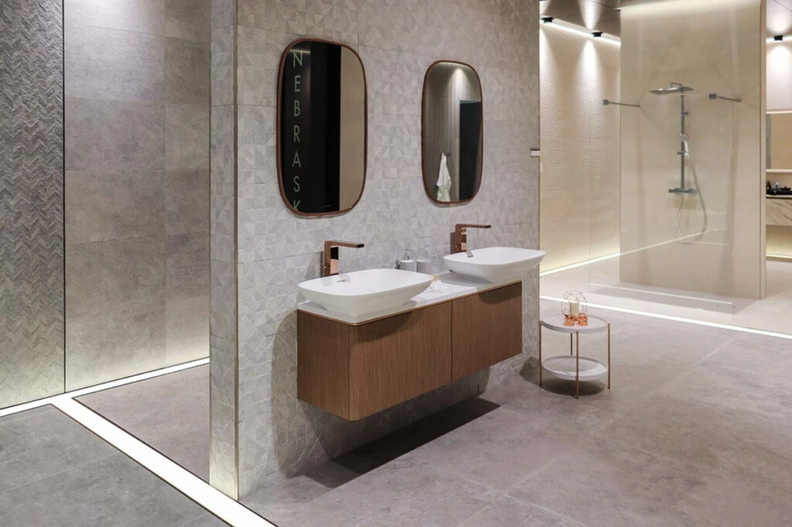 cách chọn gạch ốp tường nhà. tắm 