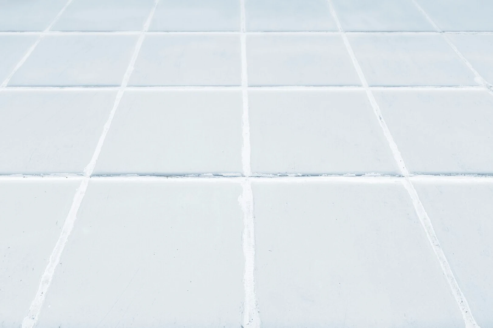 Đường ron 8-10mm bị nứt nguyên nhân