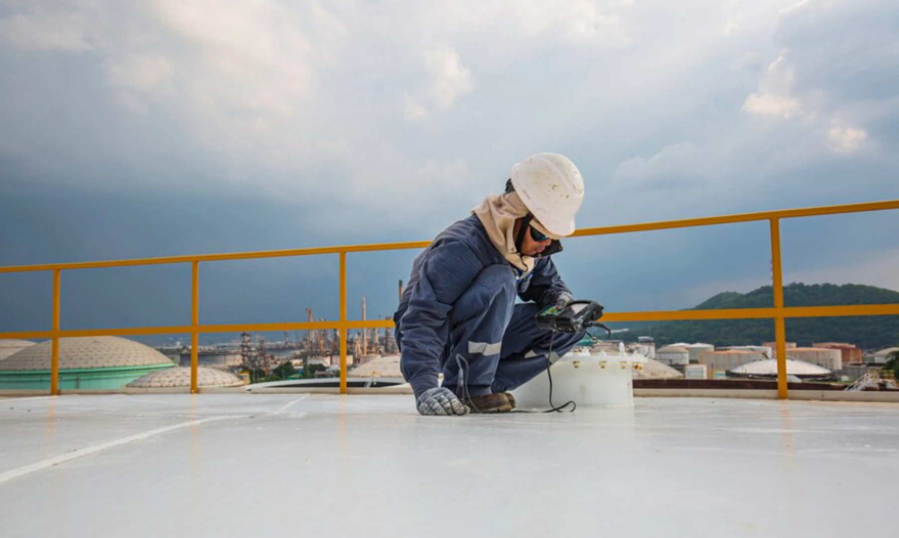 Những lý do cần phải chống thấm sân thượng