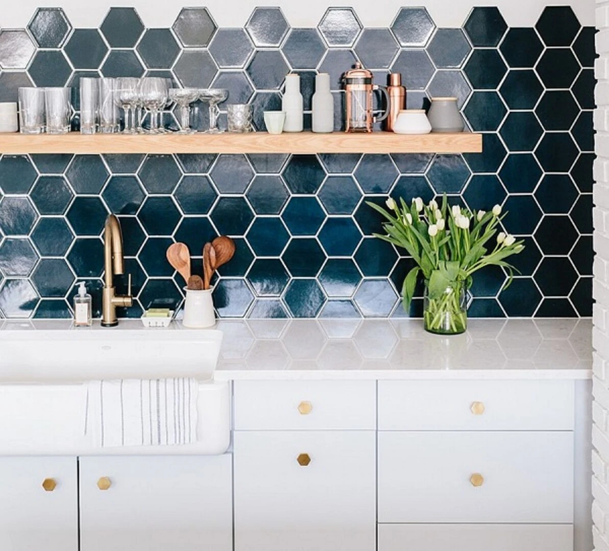 Gạch mosaic lát sàn và ốp tường lục giác 