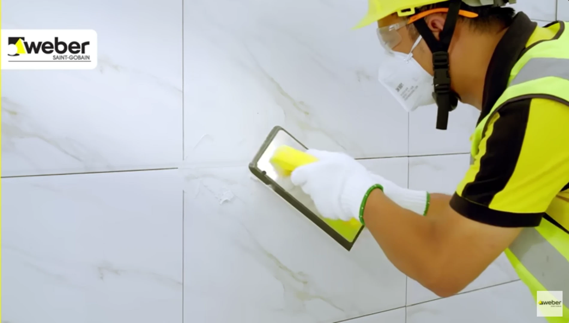 Chà ron giúp ngăn ngừa nước, bụi bẩn hay vi khuẩn xâm nhập vào các khe giữa các viên gạch