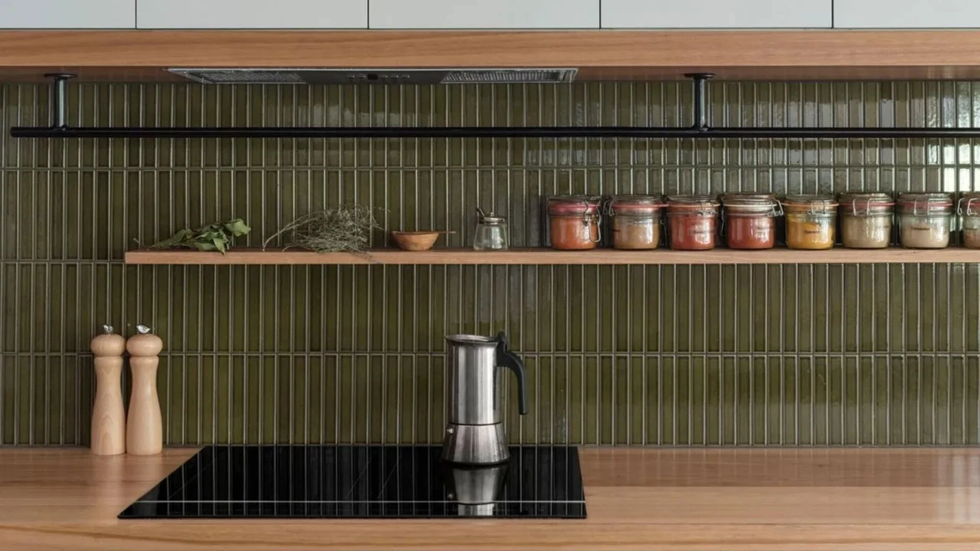 Gạch Inax ốp bếp