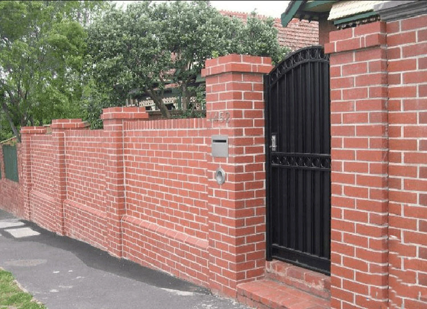 gạch ốp trụ cổng 4