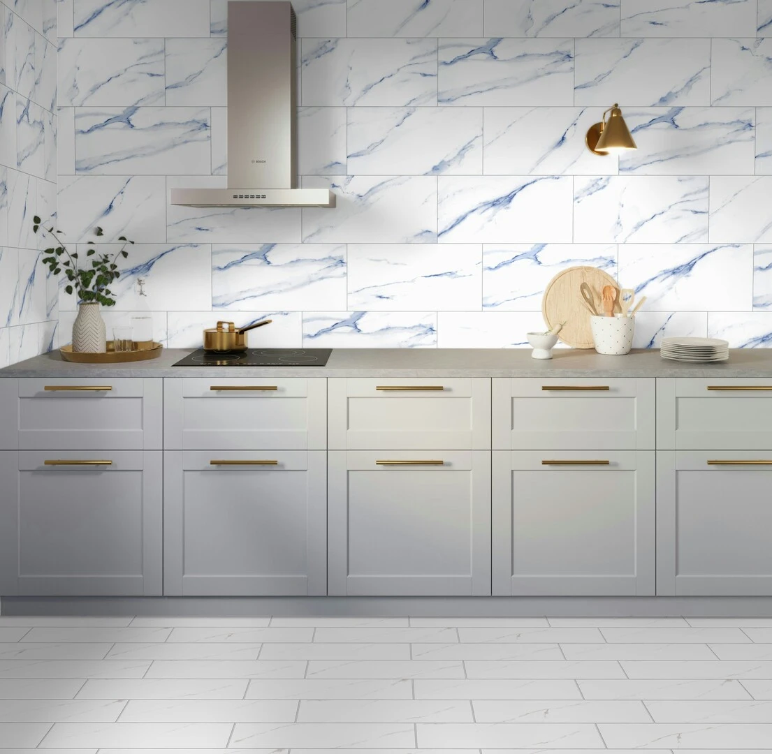 Phối màu gạch ốp nhà bếp xanh - trắng