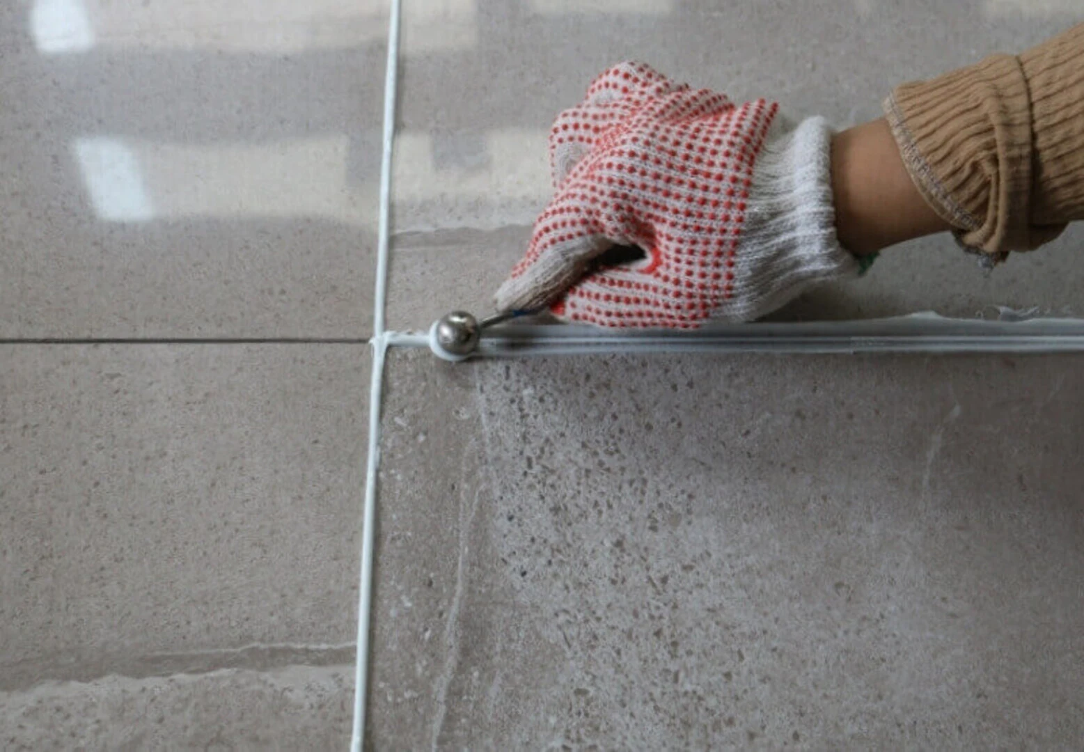 Công dụng của keo chà ron gạch