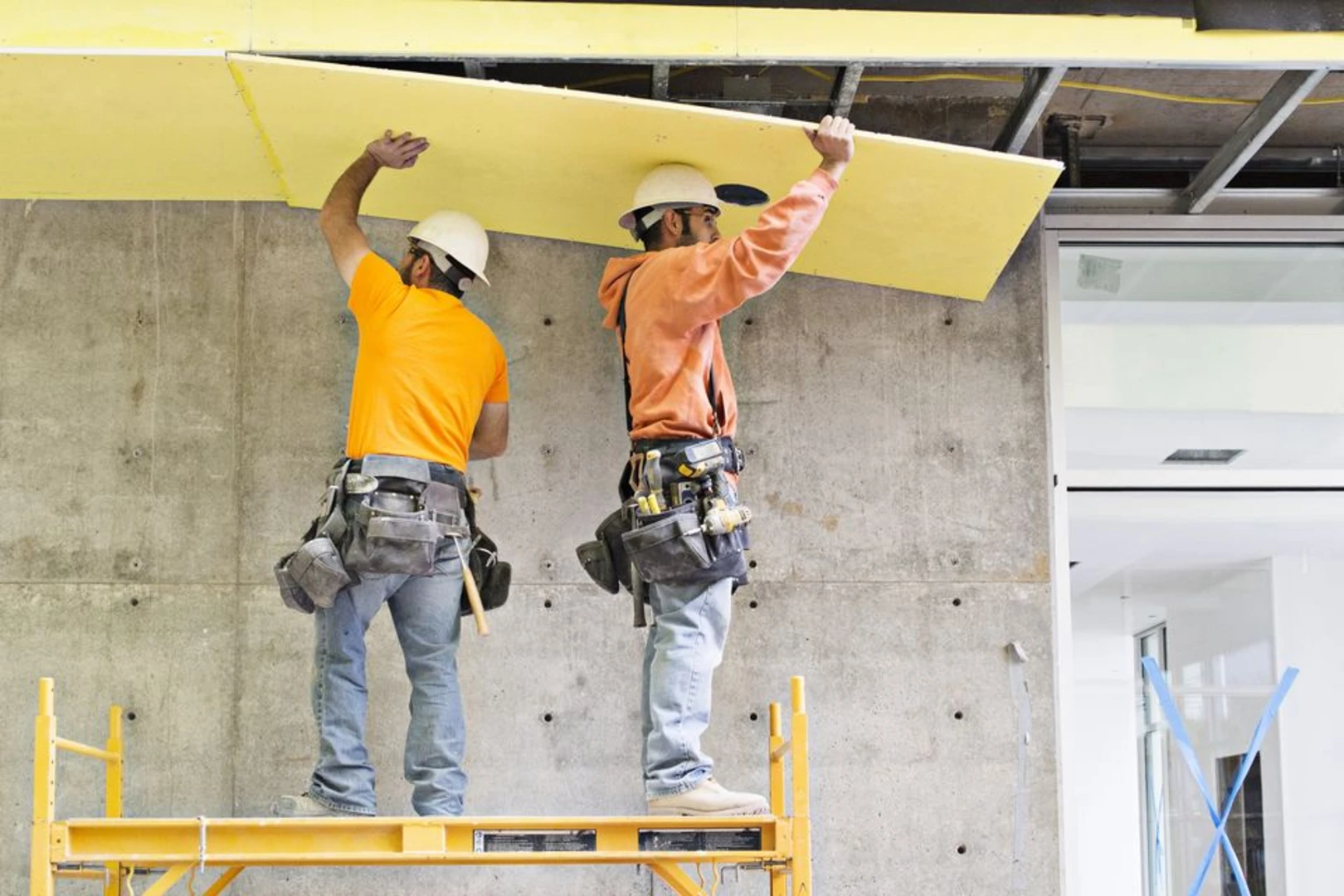 Hạn chế ảnh hưởng đến nhà xung quanh khi cải tạo nhà tập thể