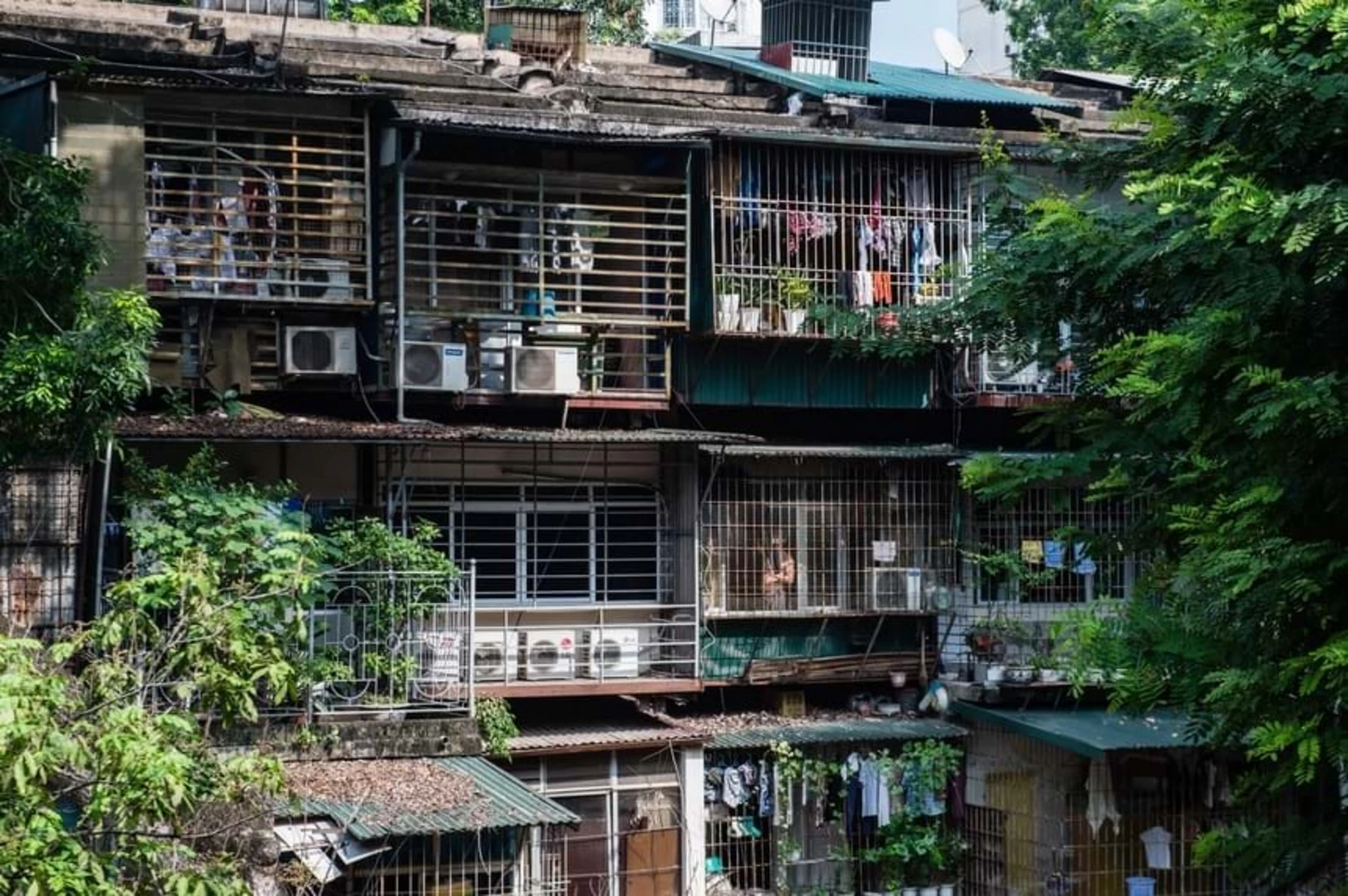 Cải tạo nhà tập thể đối với tình trạng kiến trúc cũ, lỗi thời