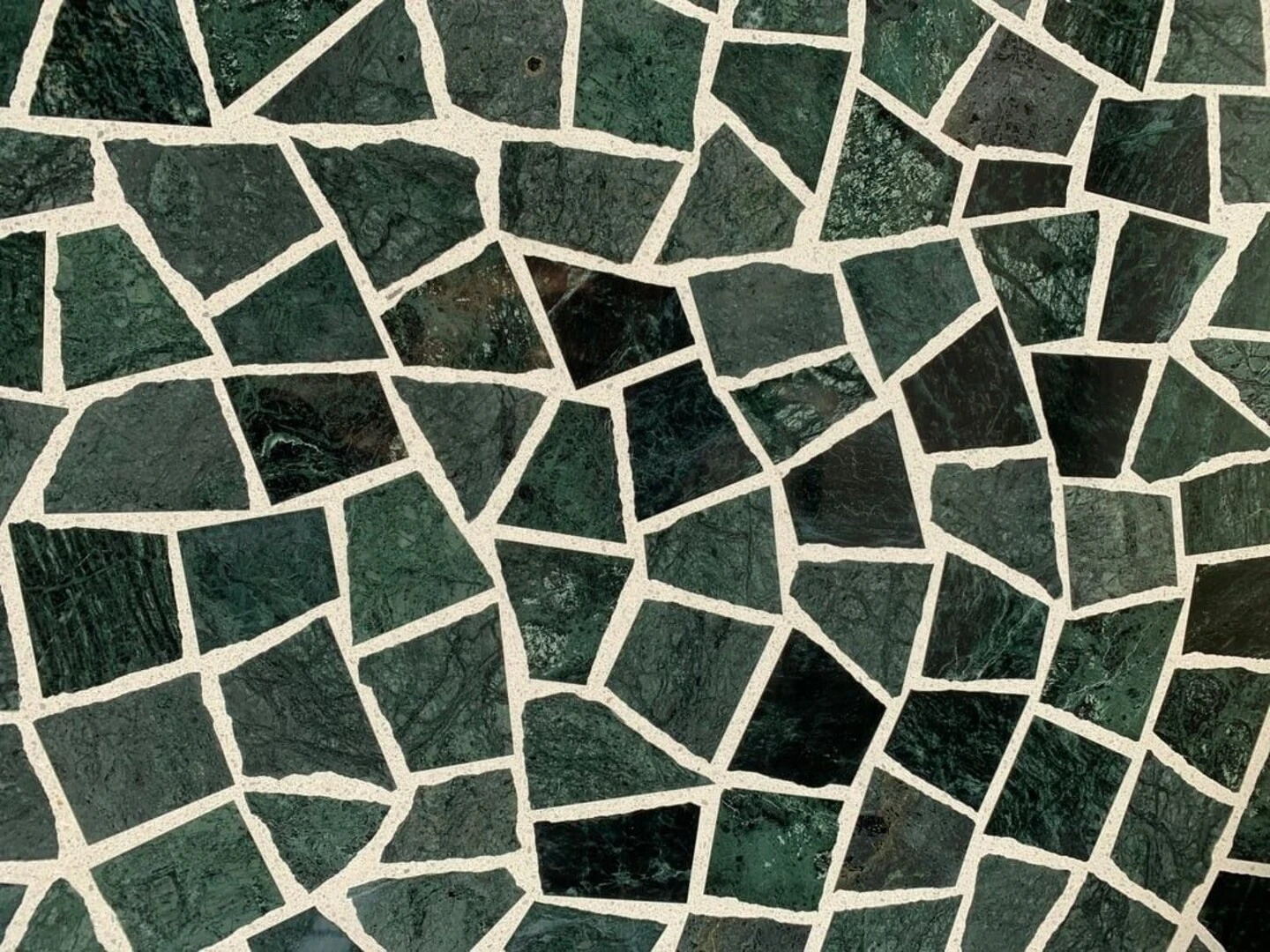 Phân biệt đá mosaic và gạch mosaic