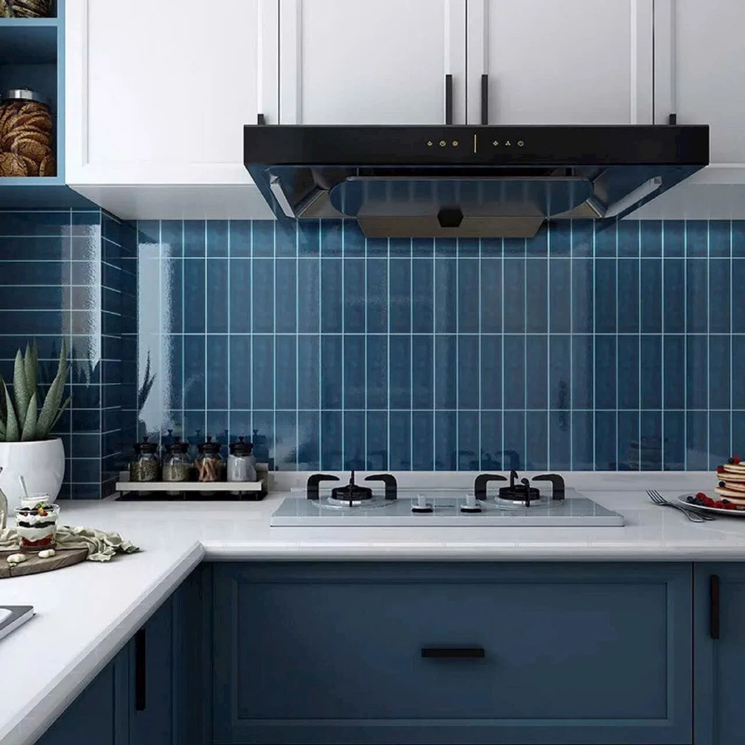 Cách ốp gạch nhà bếp theo chiều dọc độc đáo