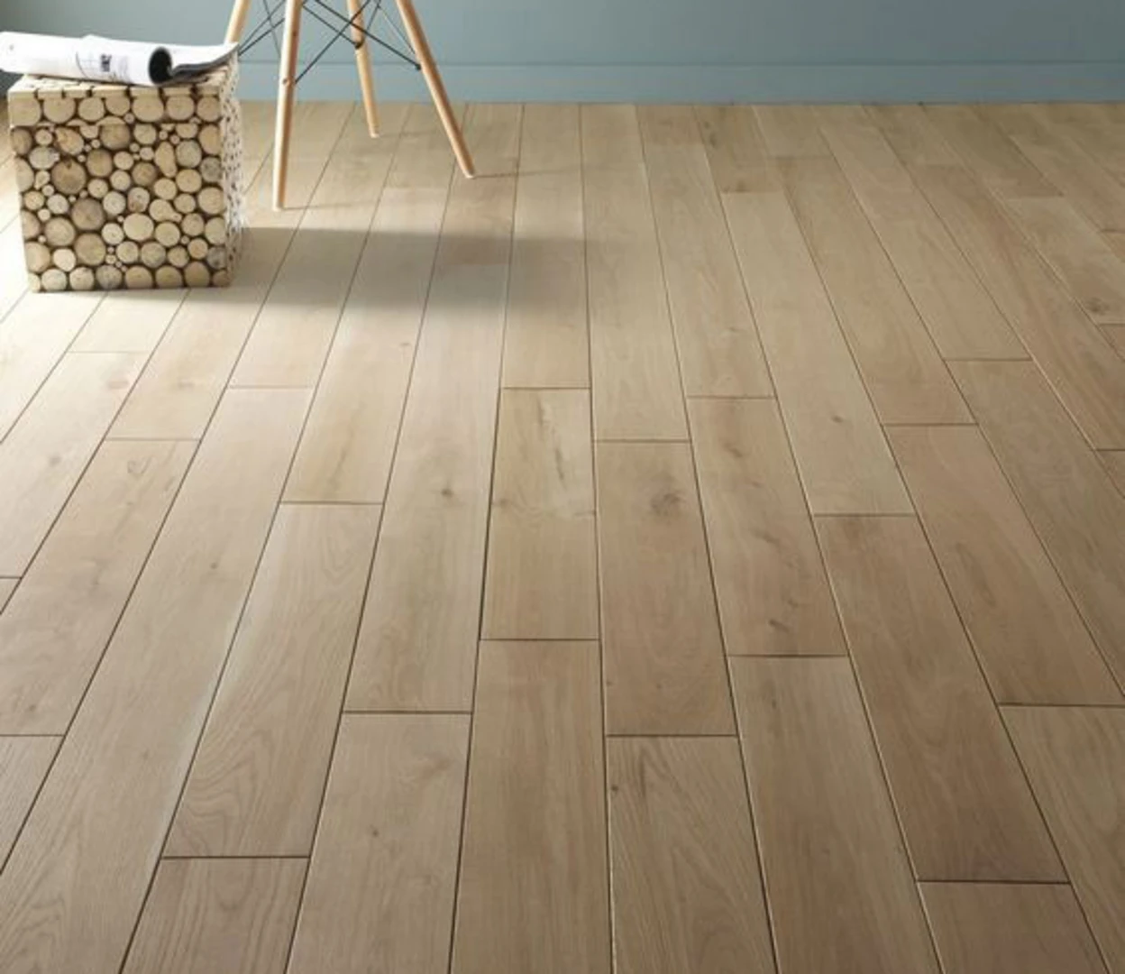 Sự ấm áp và tinh tế từ gạch giả gỗ nhám