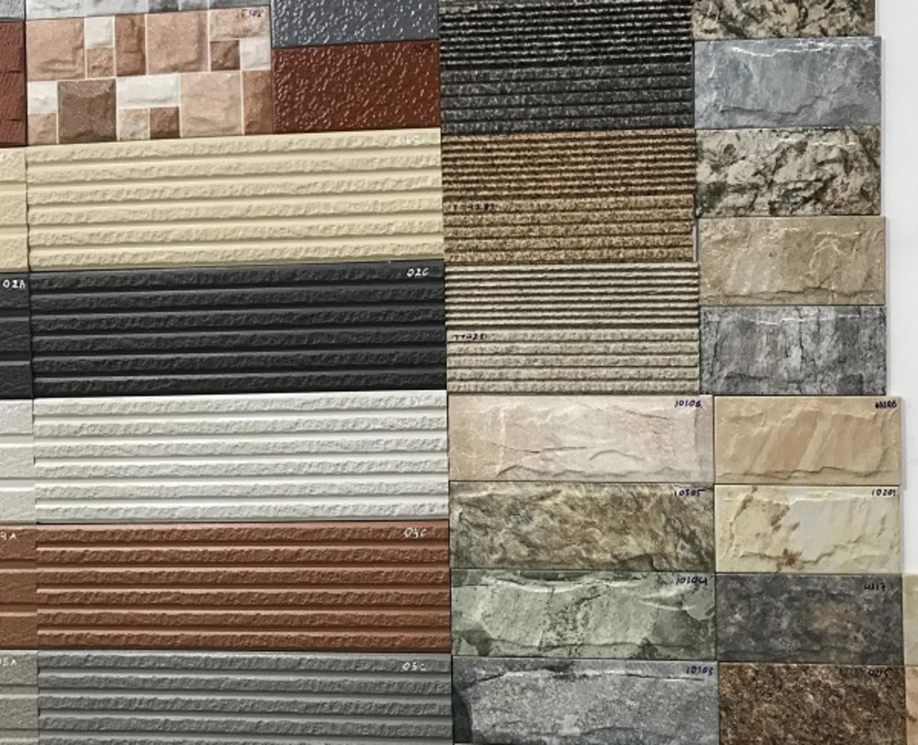 Các mẫu gạch ốp tường ngoài trời đẹp