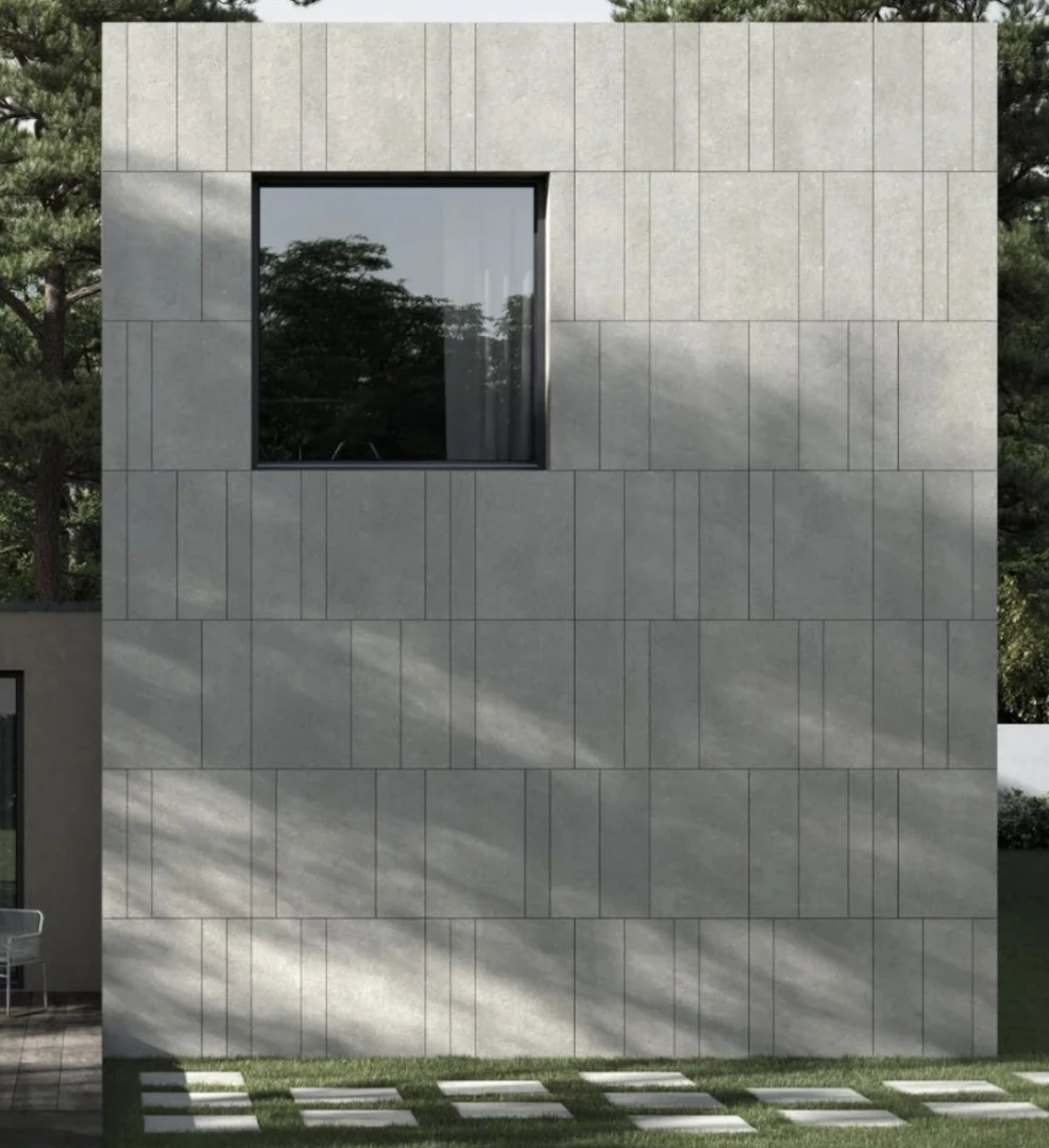 Ốp bên ngoài nhà bằng gạch ốp tường ngoài trời giúp tường chống thấm, chịu nắng mưa tốt