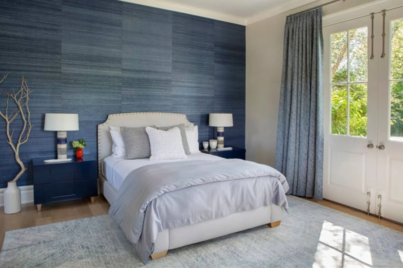 Gạch ốp tường phòng ngủ giúp cách âm và kiểm soát nhiệt độ tốt hơn