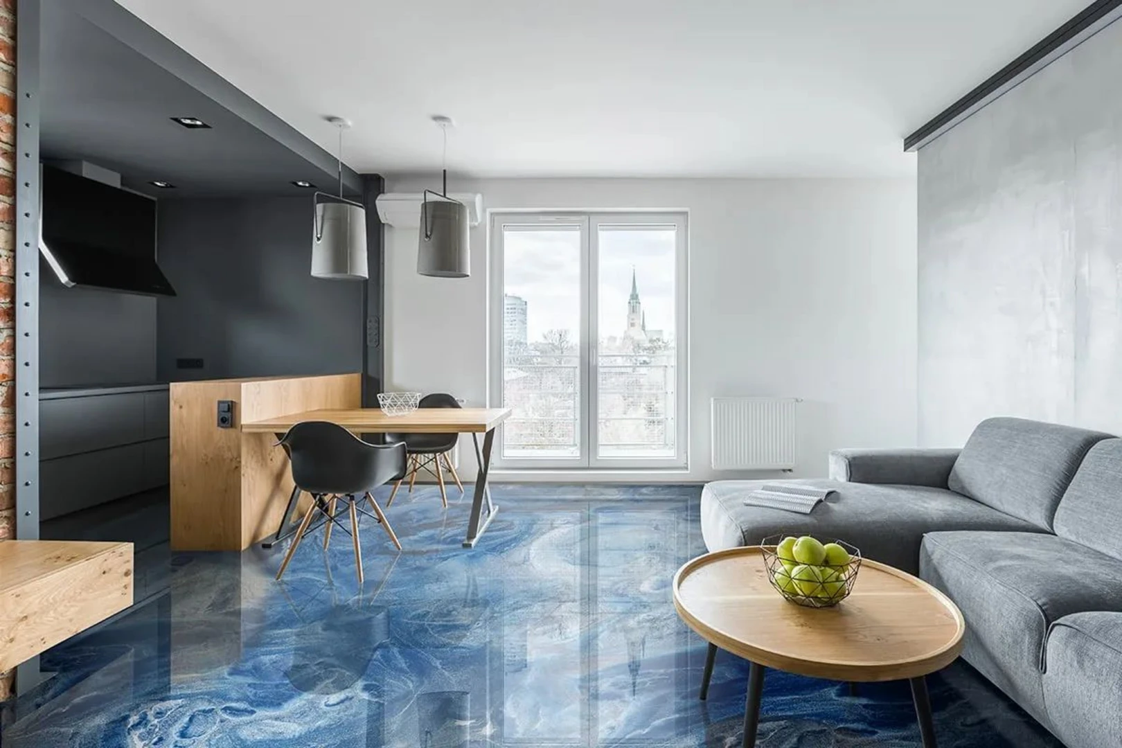 Gạch lát nền màu xanh dương giúp lưu thông vượng khí, mang lại may mắn