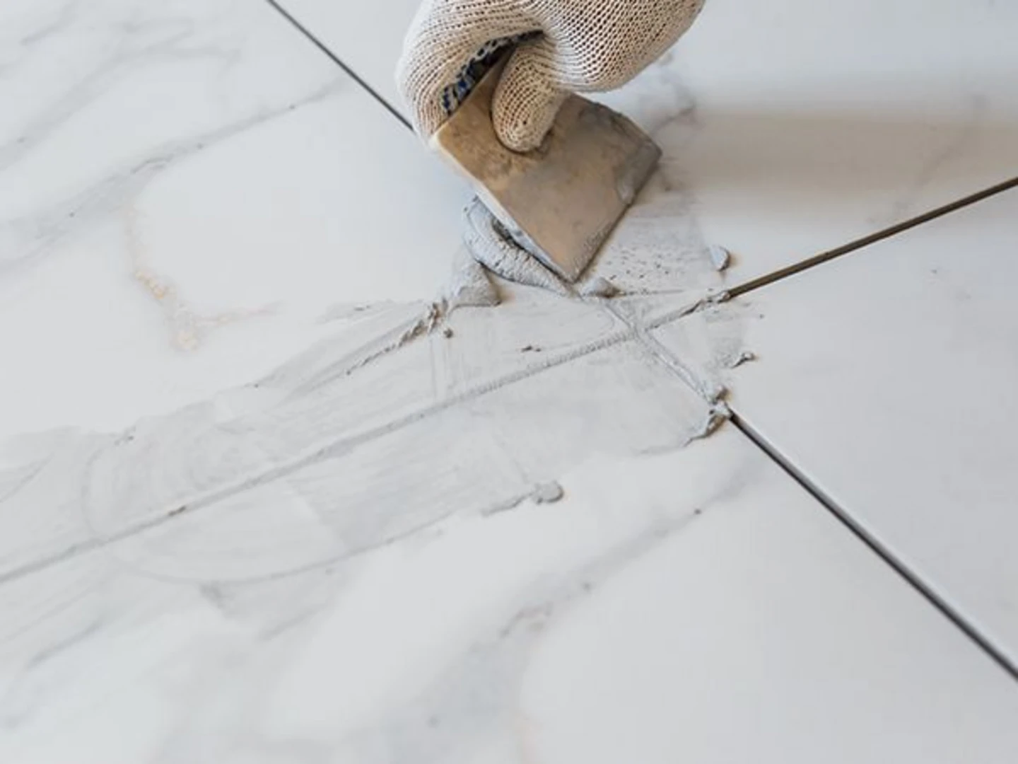 Quy trình thi công keo chít mạch Epoxy