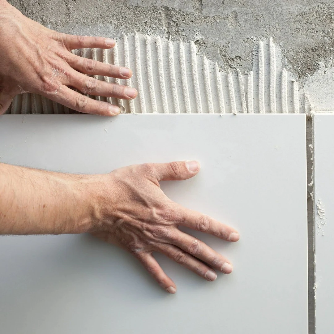 Lý do cần tuân thủ nguyên tắc ốp gạch tường