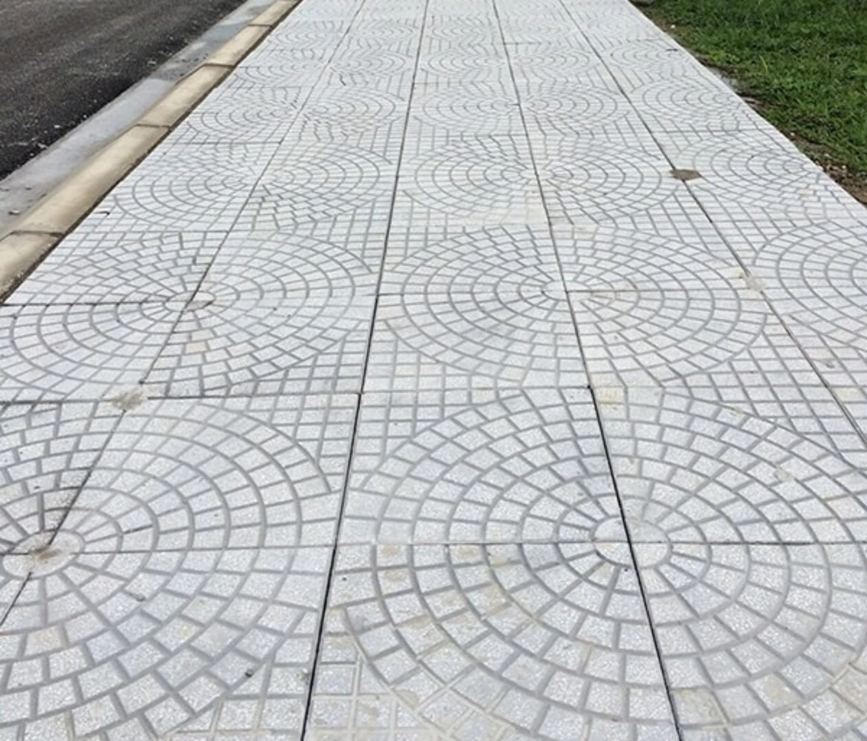 Gạch vỉa hè Terrazzo ép thủy lực