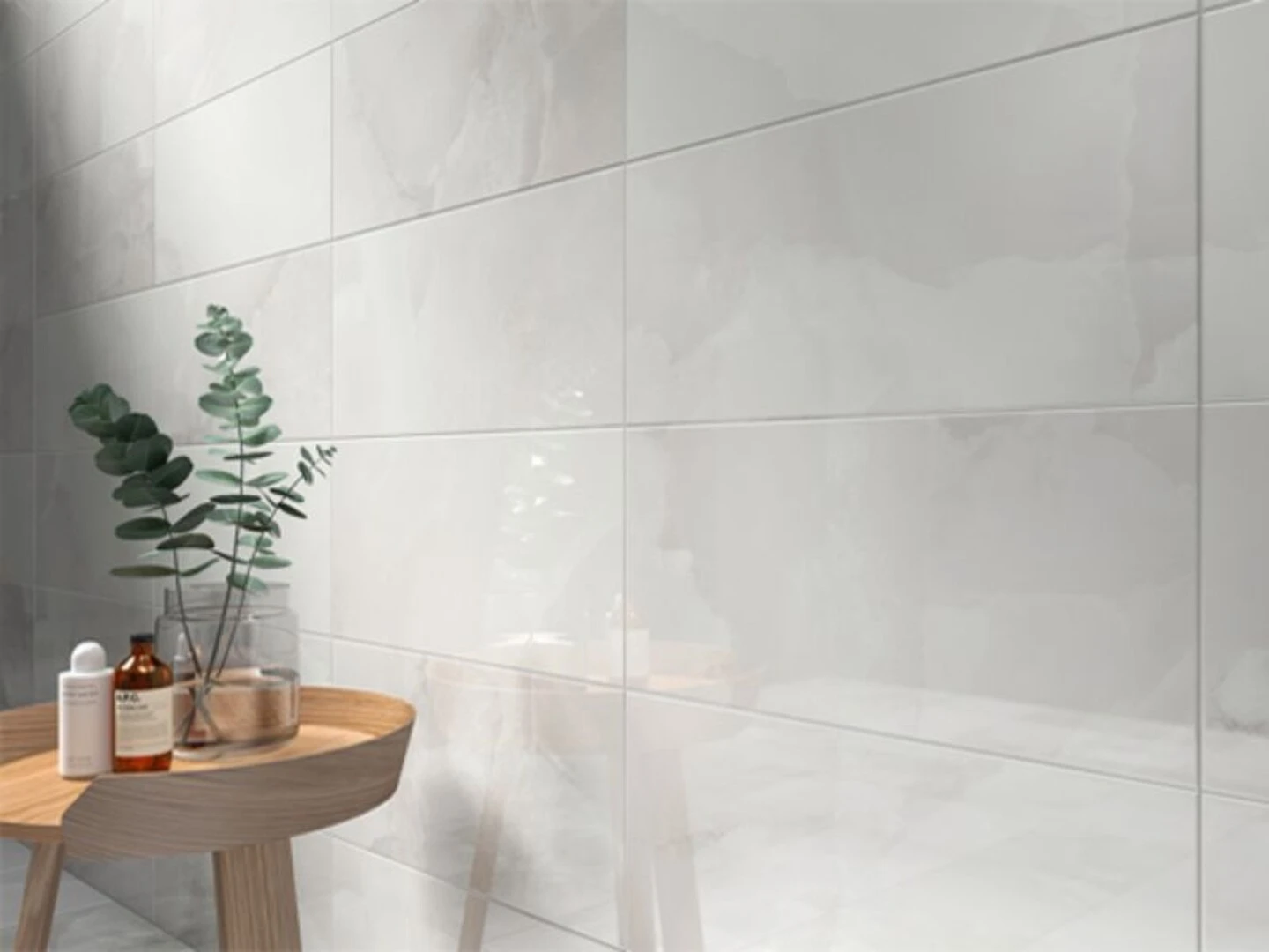 Gạch ốp tường 30x60 vân mây cho phòng khách giúp không gian trở rộng rãi, thoáng đãng