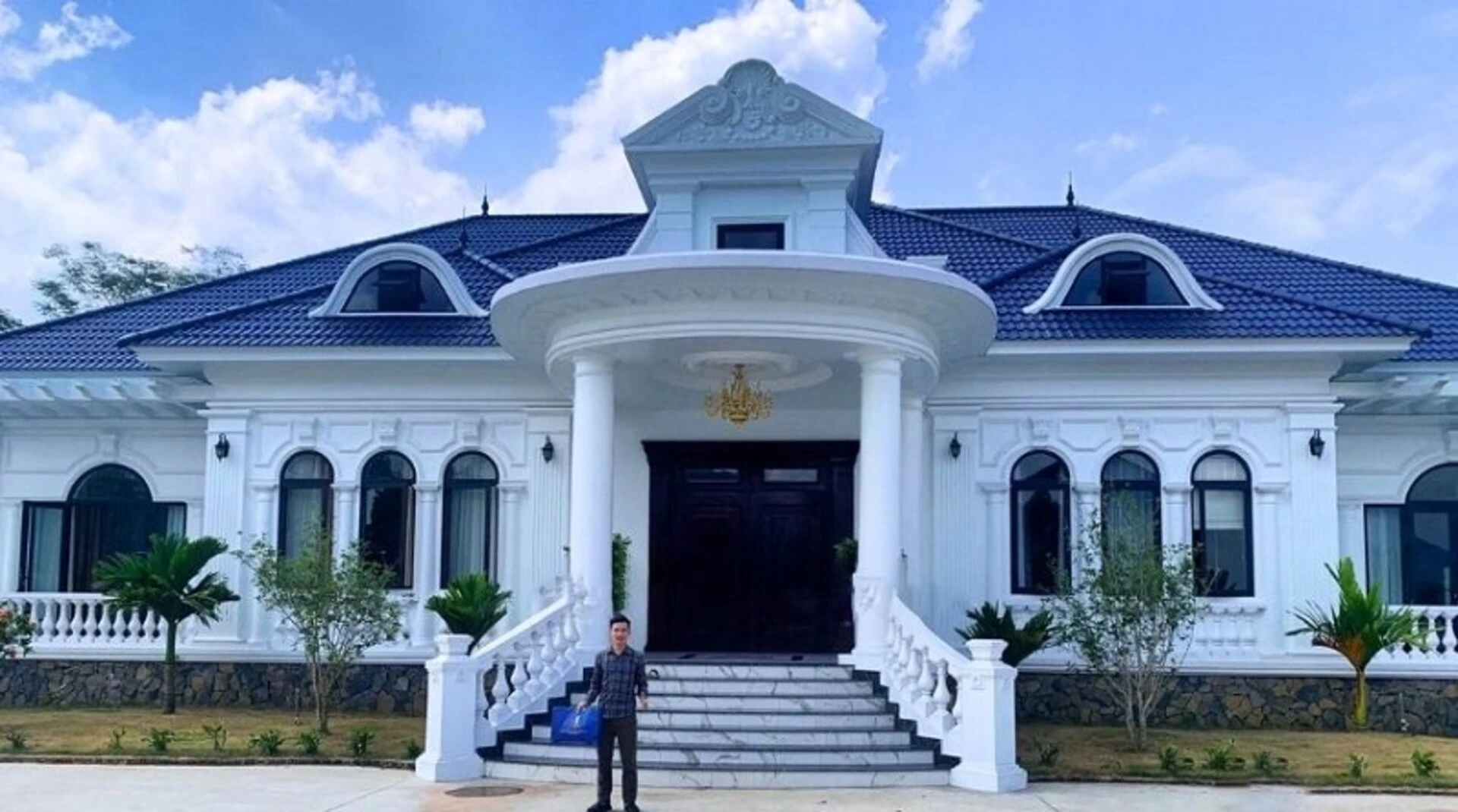 Dinh thự Châu Âu 1 tầng 5 phòng ngủ