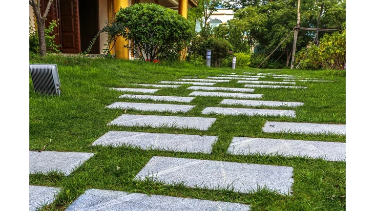 Đặc điểm của gạch lát sân  Đặc điểm của gạch lát sân